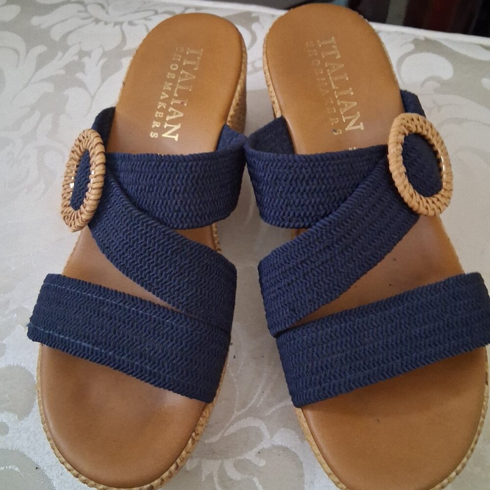ITALIAN SHOEMAKER BRAND 🤗SUMMER SANDAL WEDGE E! SZ 8.5, NAVY NEVER WORN!! 20$